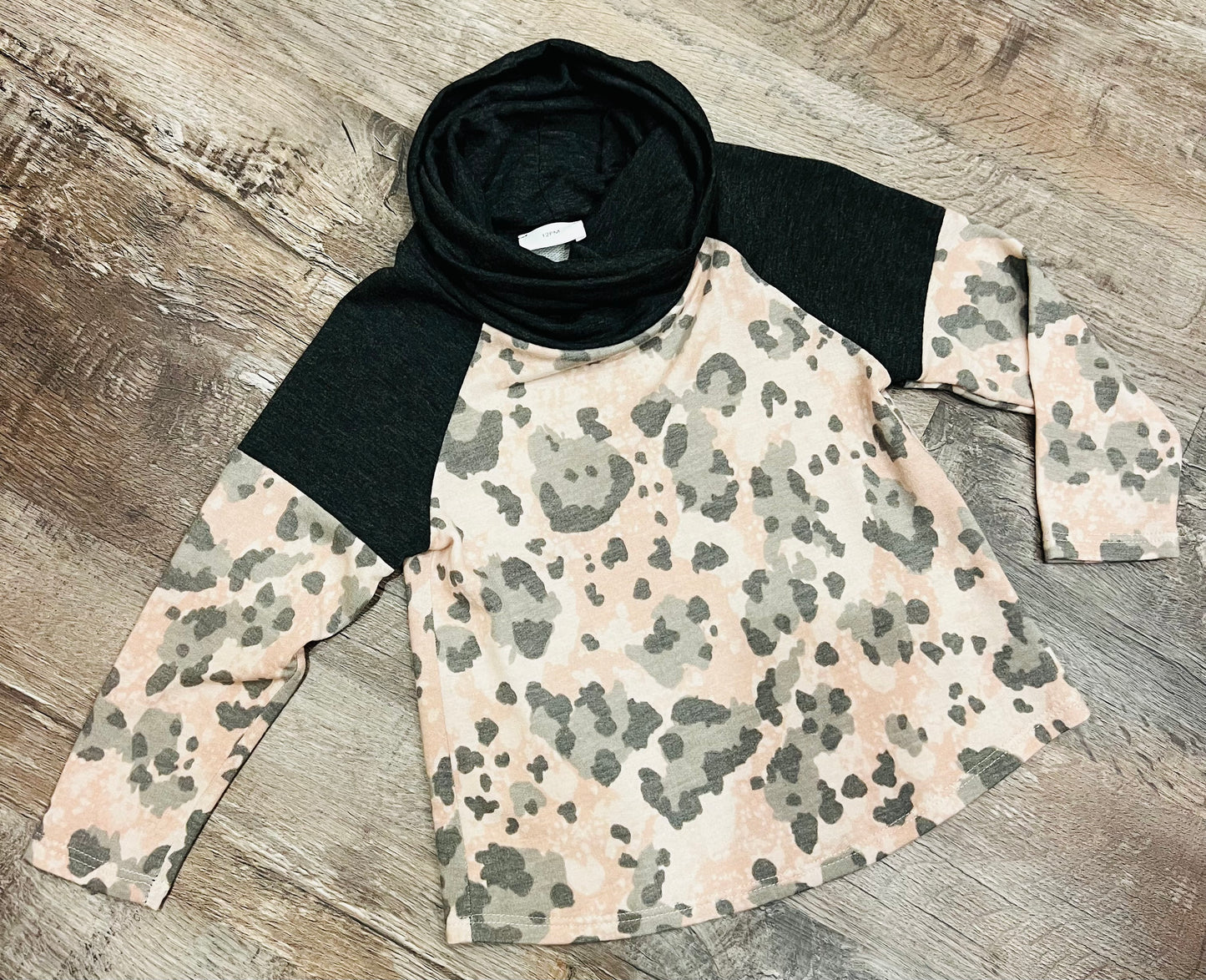 SOLID COWL NECK LEOPARD PRINT TOP- PEACH