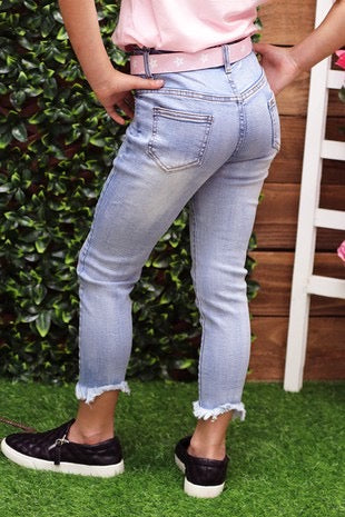 Denim blue jeans with frayed bottom and adjustable waist!