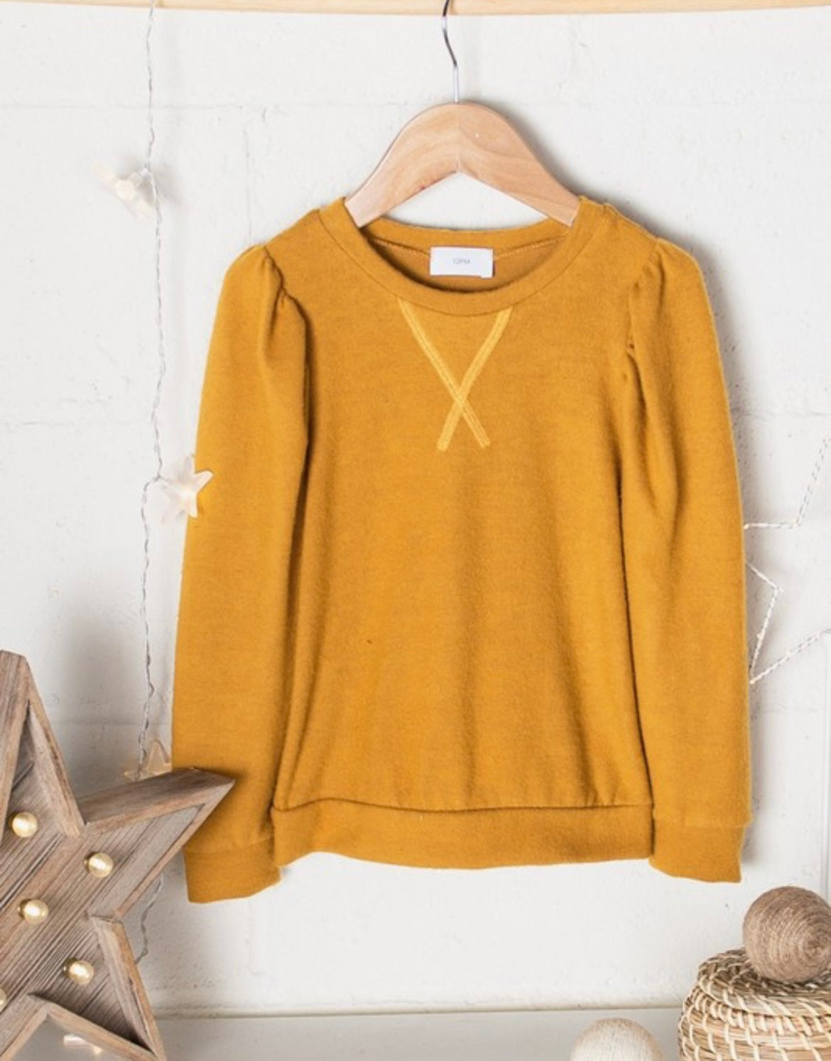 CONTRAST V-STITCH PUFF SLEEVE TOP- MUSTARD